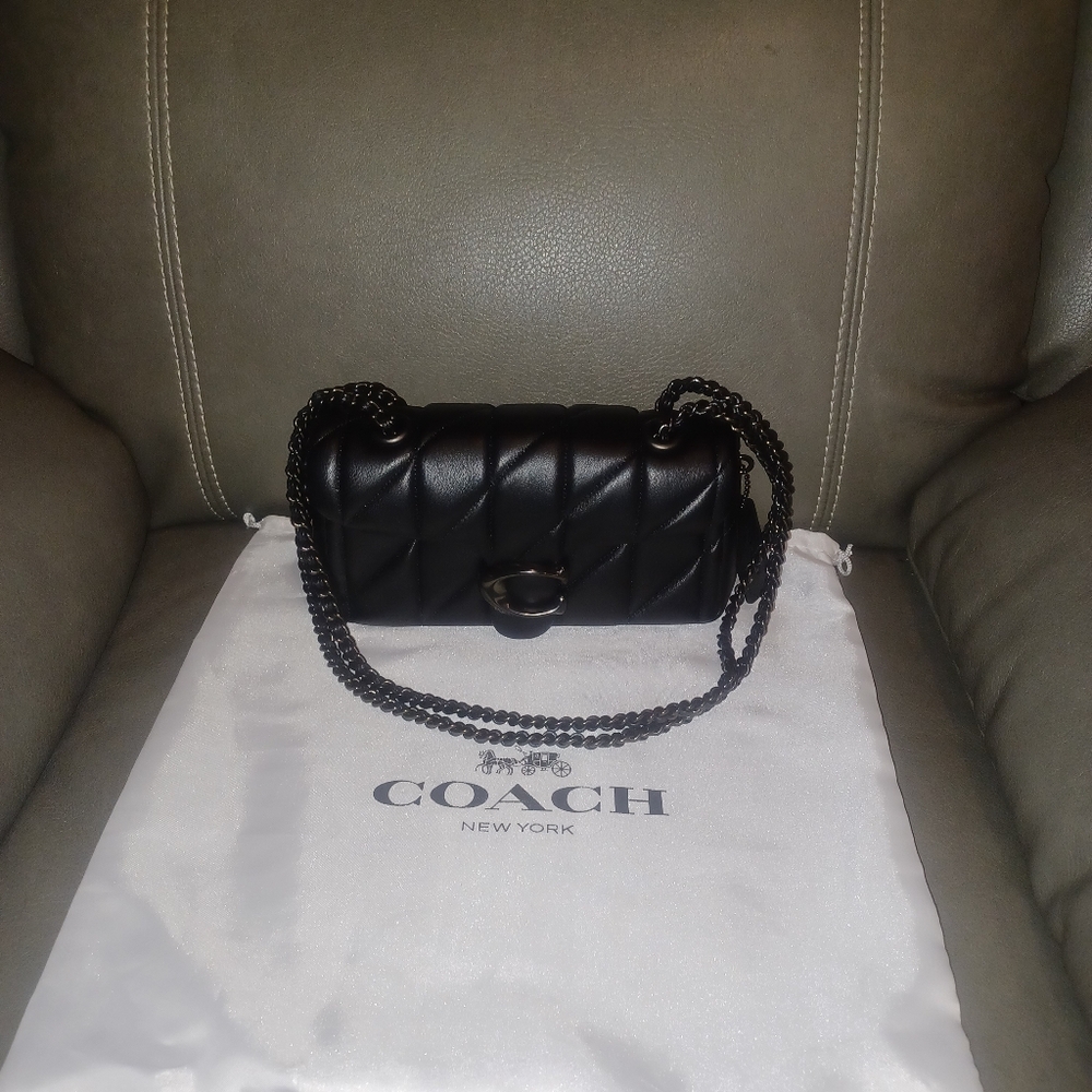 Coach tabby 20 purse